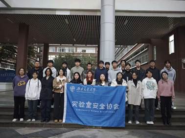 ee8eff2807a77c03db31150772cc4a7b